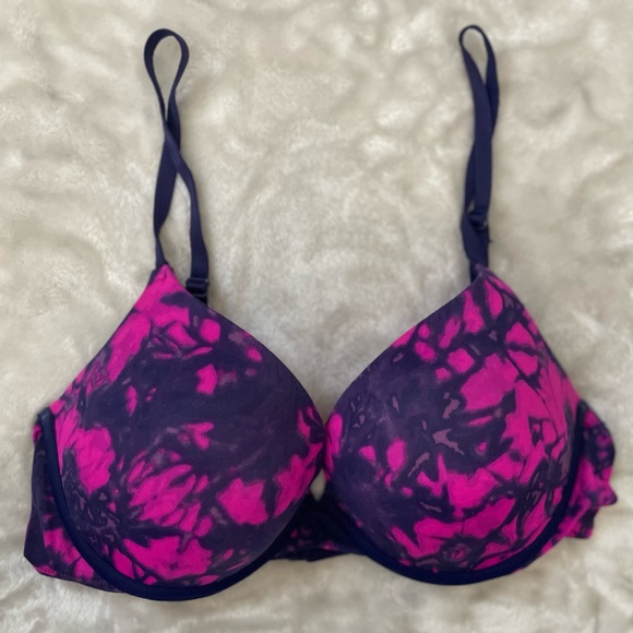 PINK Victoria's Secret Other - VS Pink Push-up Bra